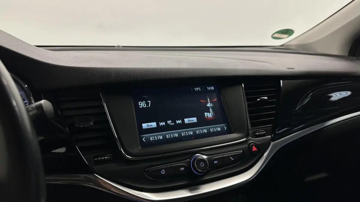 1.2 Design & Tech NAVI-CRUISE-NAP