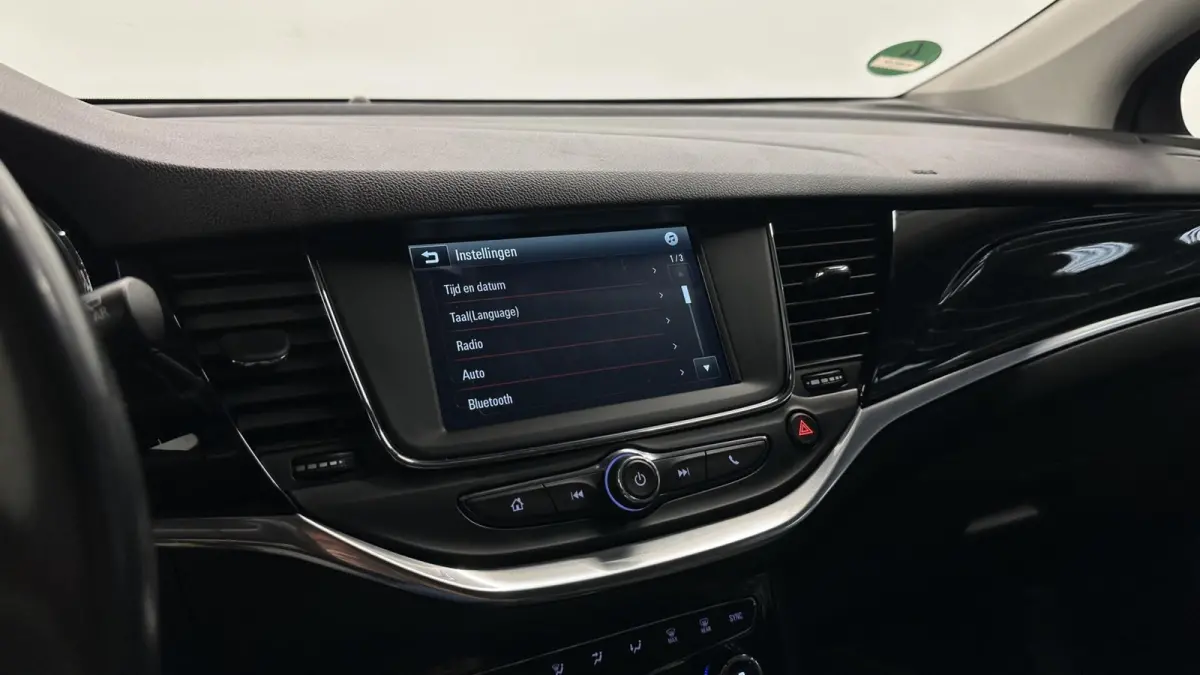 1.2 Design & Tech NAVI-CRUISE-NAP