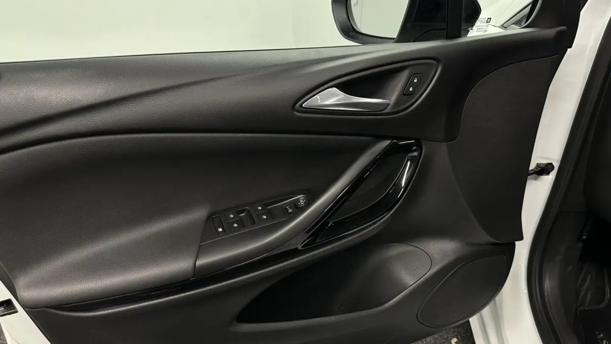 1.2 Design & Tech NAVI-CRUISE-NAP