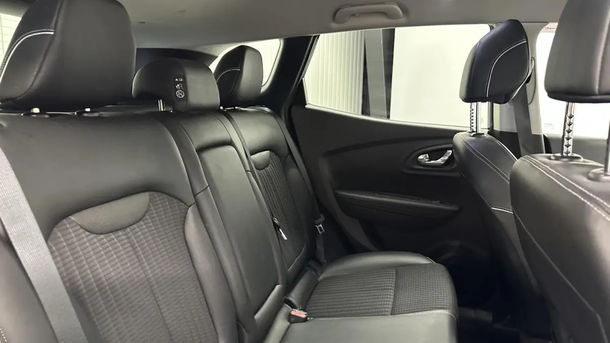 1.2 TCe Bose NAVI LEER CRUISE TREKHAAK ECC LM.