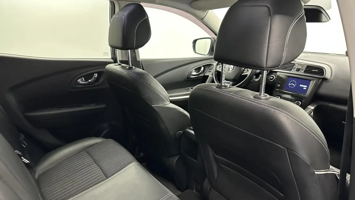 1.2 TCe Bose NAVI LEER CRUISE TREKHAAK ECC LM.
