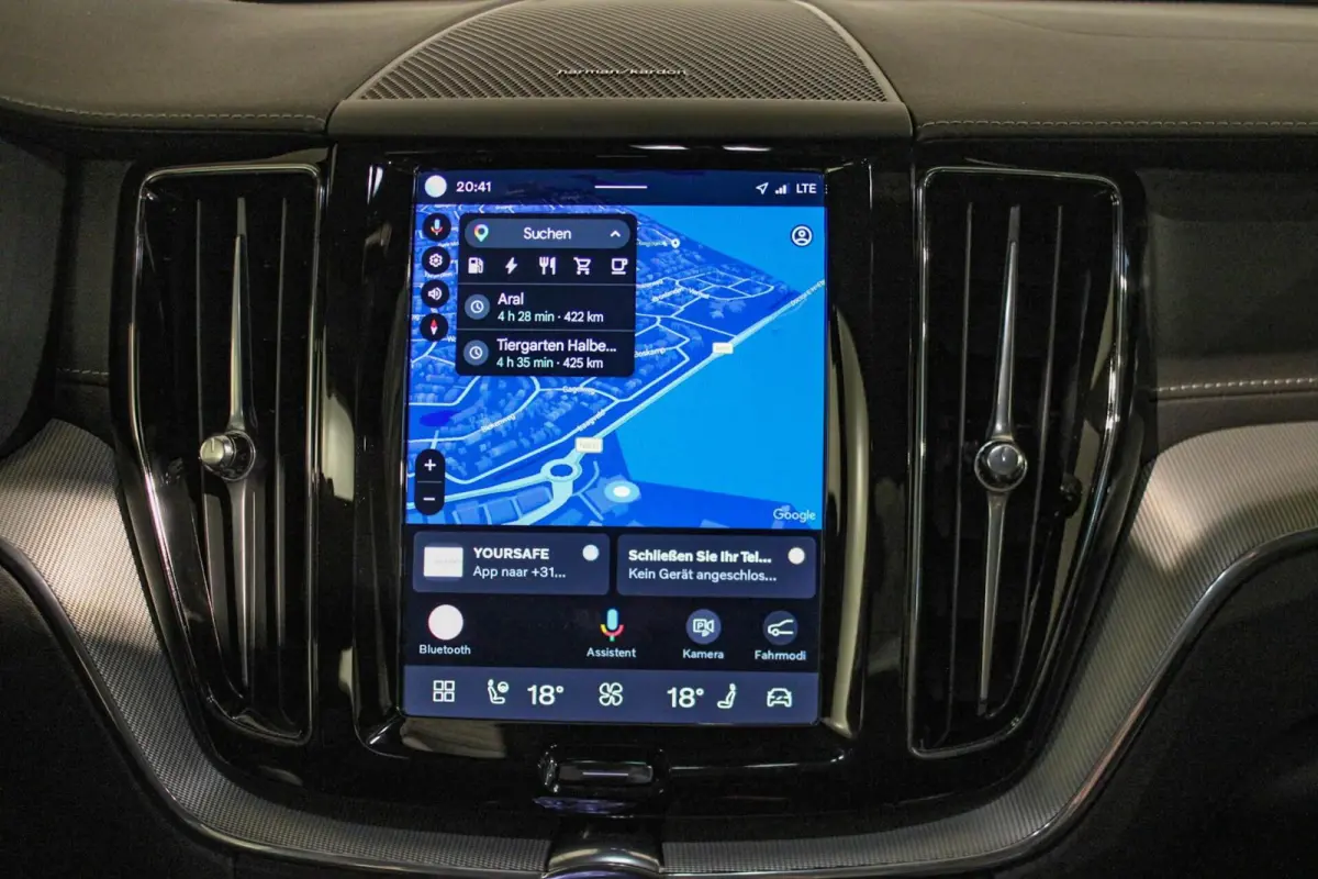 2.0 T6 Plug-in hybrid Ultra Bright PANO|HUD|H&K