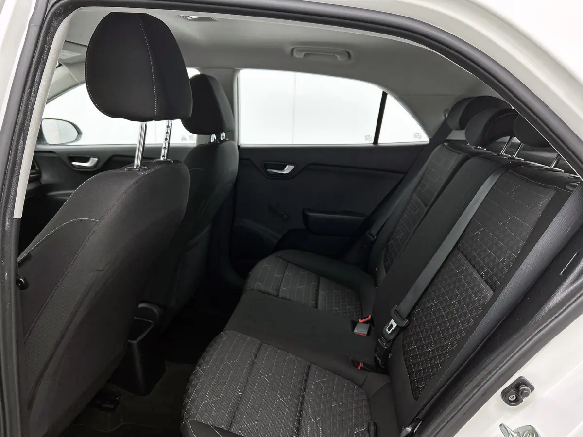 1.0 TGDI ComfortPlusLine Navigator (NAVIGATIE, CARPLAY, CAMERA, CRUISE, PDC, 1e EIGENAAR, GOED ONDERHOUDEN)
