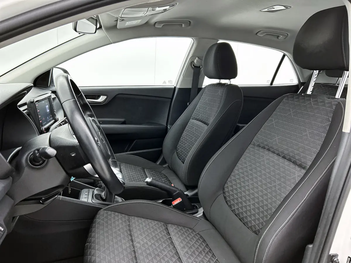 1.0 TGDI ComfortPlusLine Navigator (NAVIGATIE, CARPLAY, CAMERA, CRUISE, PDC, 1e EIGENAAR, GOED ONDERHOUDEN)