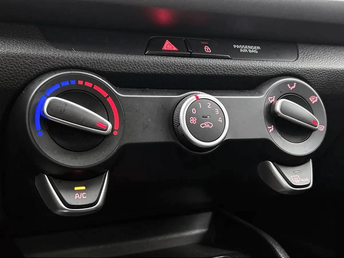 1.0 TGDI ComfortPlusLine Navigator (NAVIGATIE, CARPLAY, CAMERA, CRUISE, PDC, 1e EIGENAAR, GOED ONDERHOUDEN)