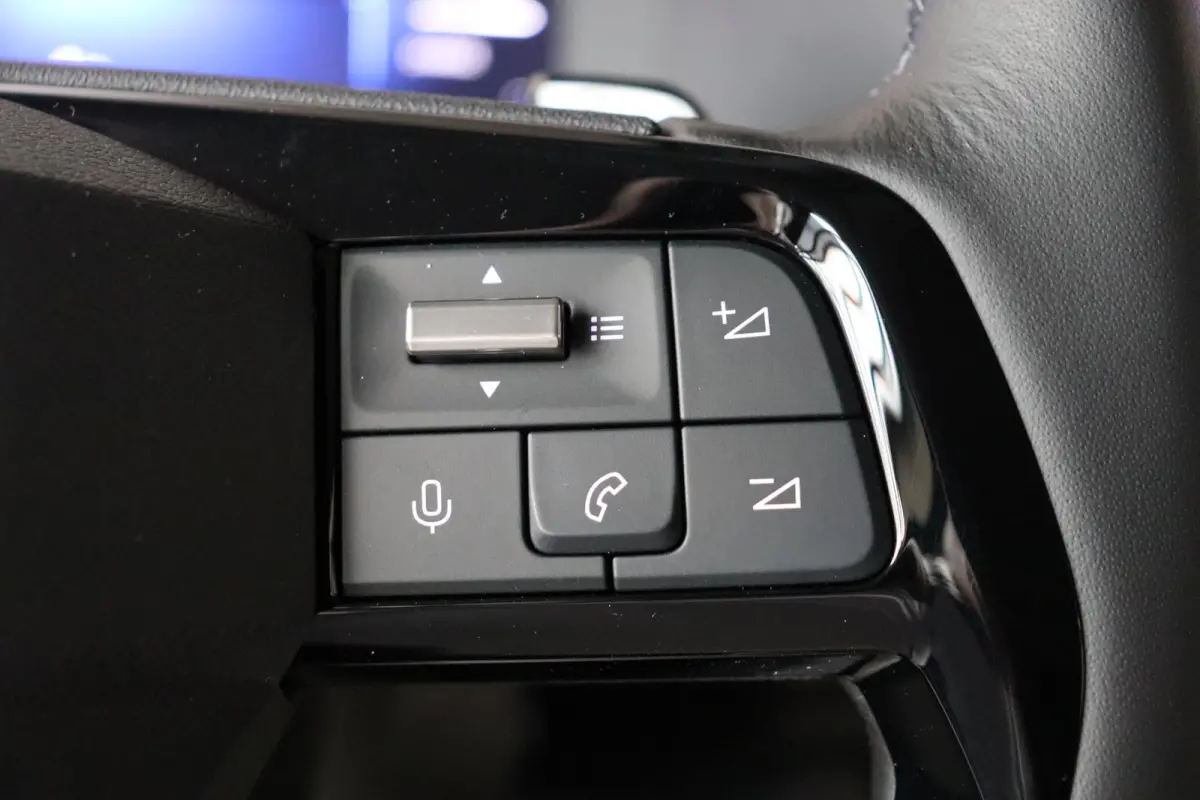 Electric L3 75 kWh STX / 0% rente / 2+6 jaar garantie / nieuw te bestellen