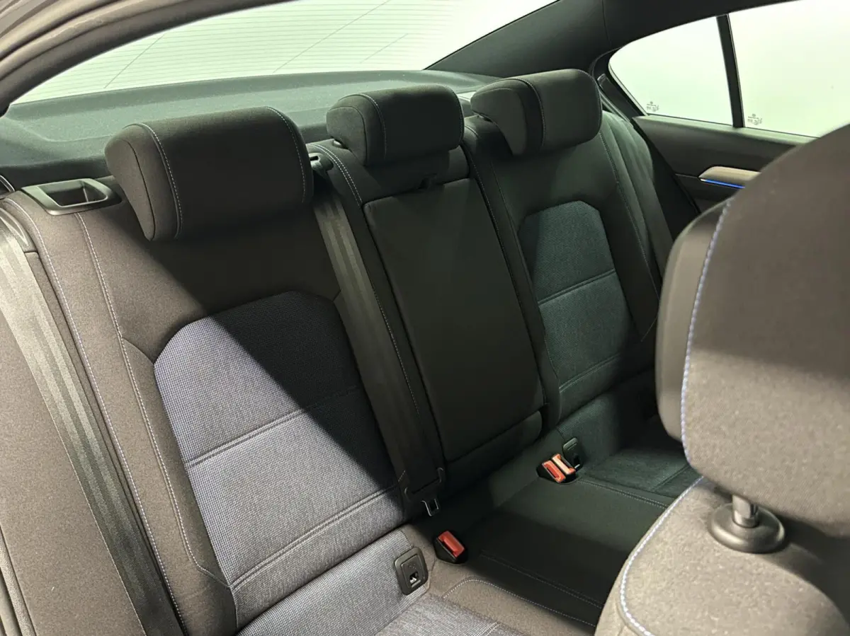 1.4 TSI GTE Connected TREKHAAK-NAVI-DAB-STOELVERWARMING