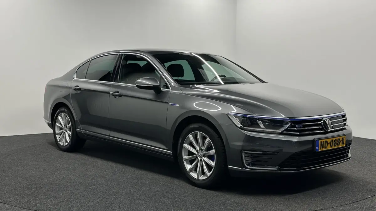 1.4 TSI GTE Connected TREKHAAK-NAVI-DAB-STOELVERWARMING