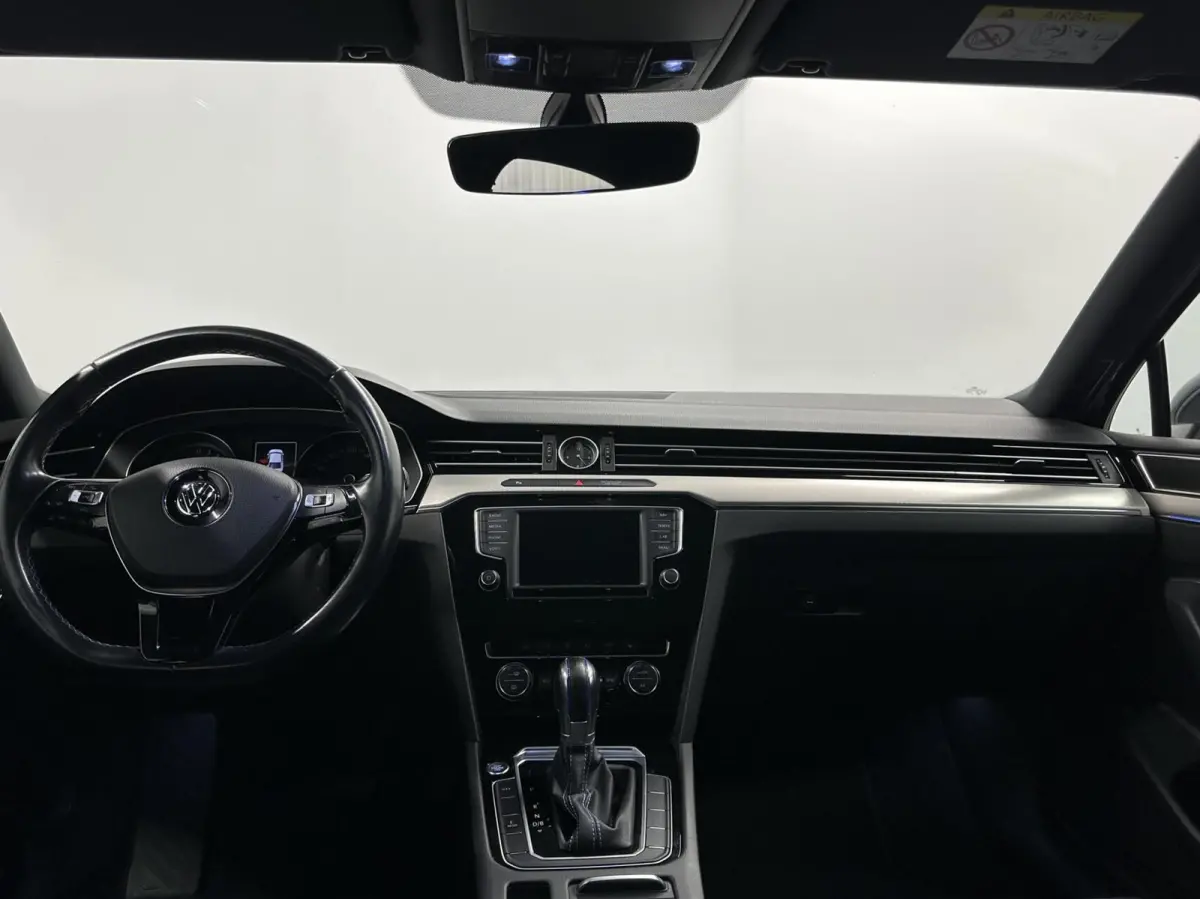1.4 TSI GTE Connected TREKHAAK-NAVI-DAB-STOELVERWARMING
