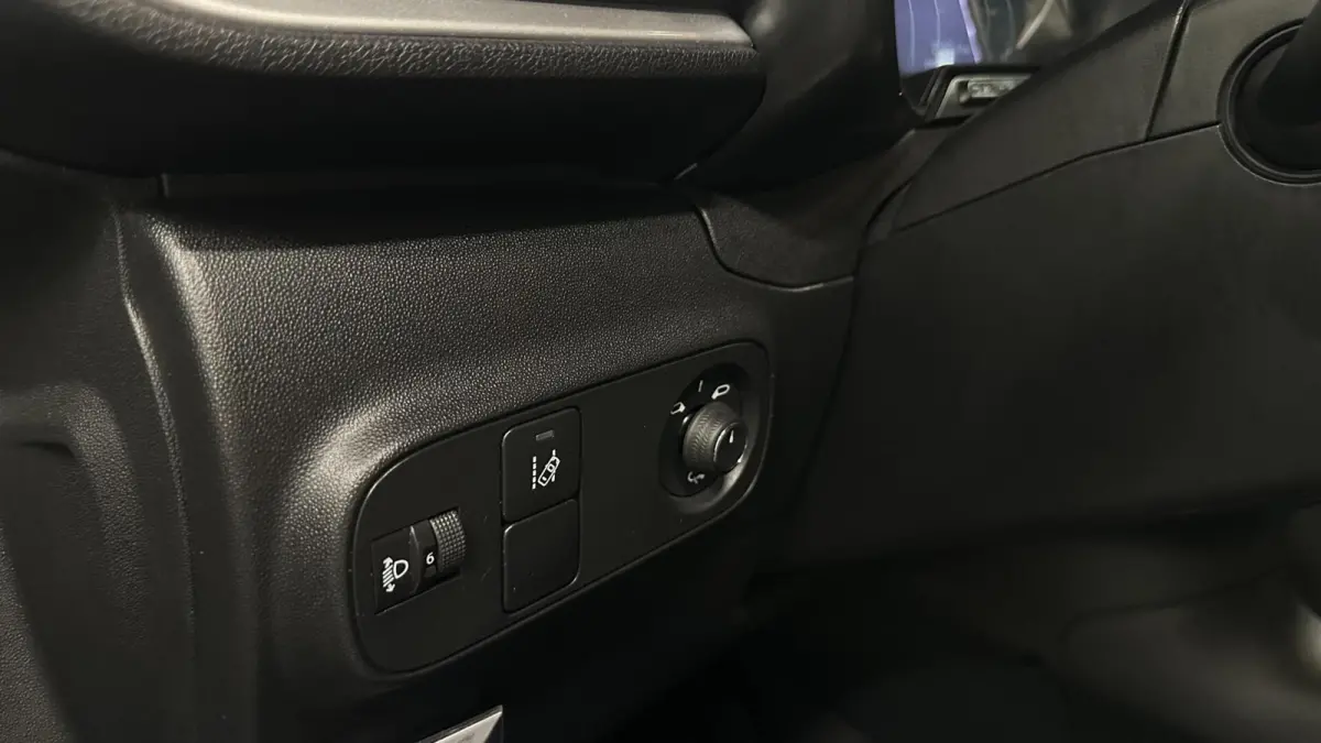 1.2 PureTech S&S Feel Edition CARPLAY LM NAVI CRUISE ECC.