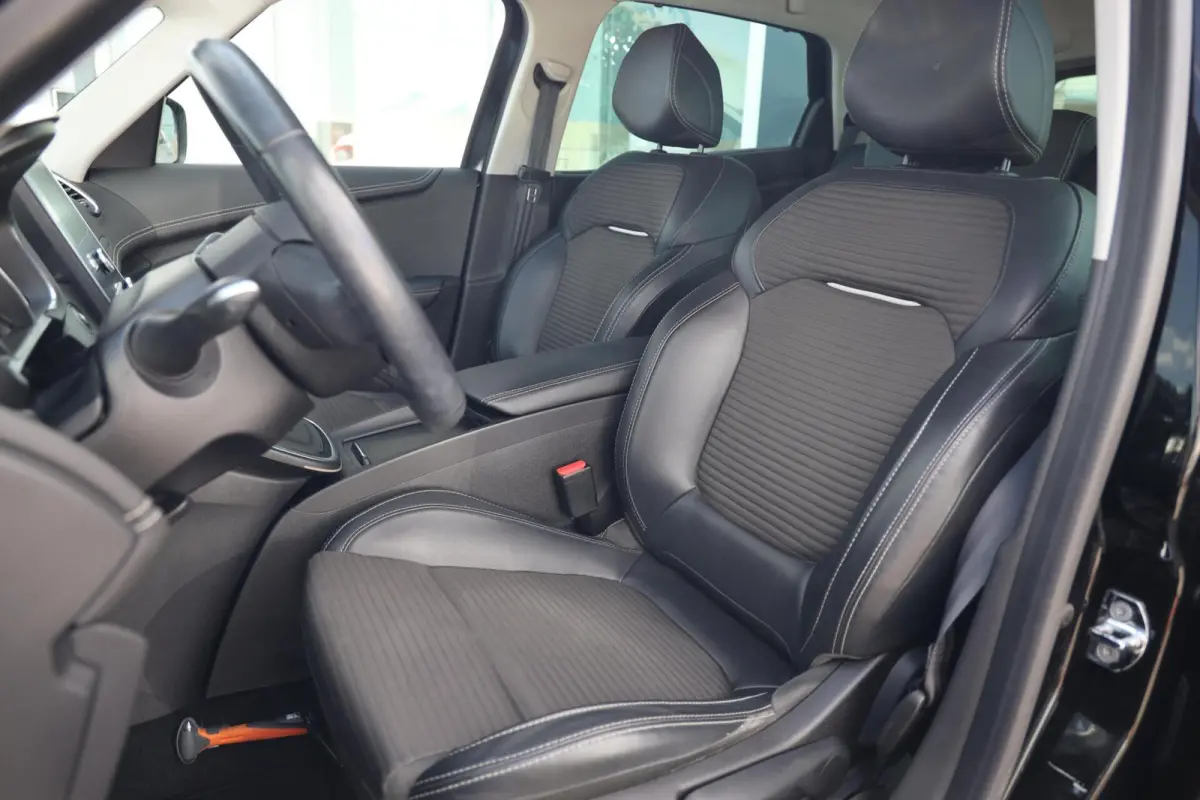 1.5 dCi Intens|Automaat|Camera|Navi|Cruise control|