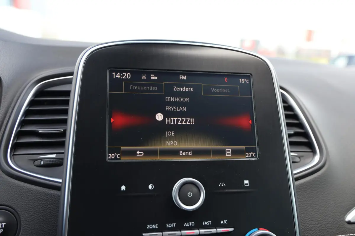 1.5 dCi Intens|Automaat|Camera|Navi|Cruise control|