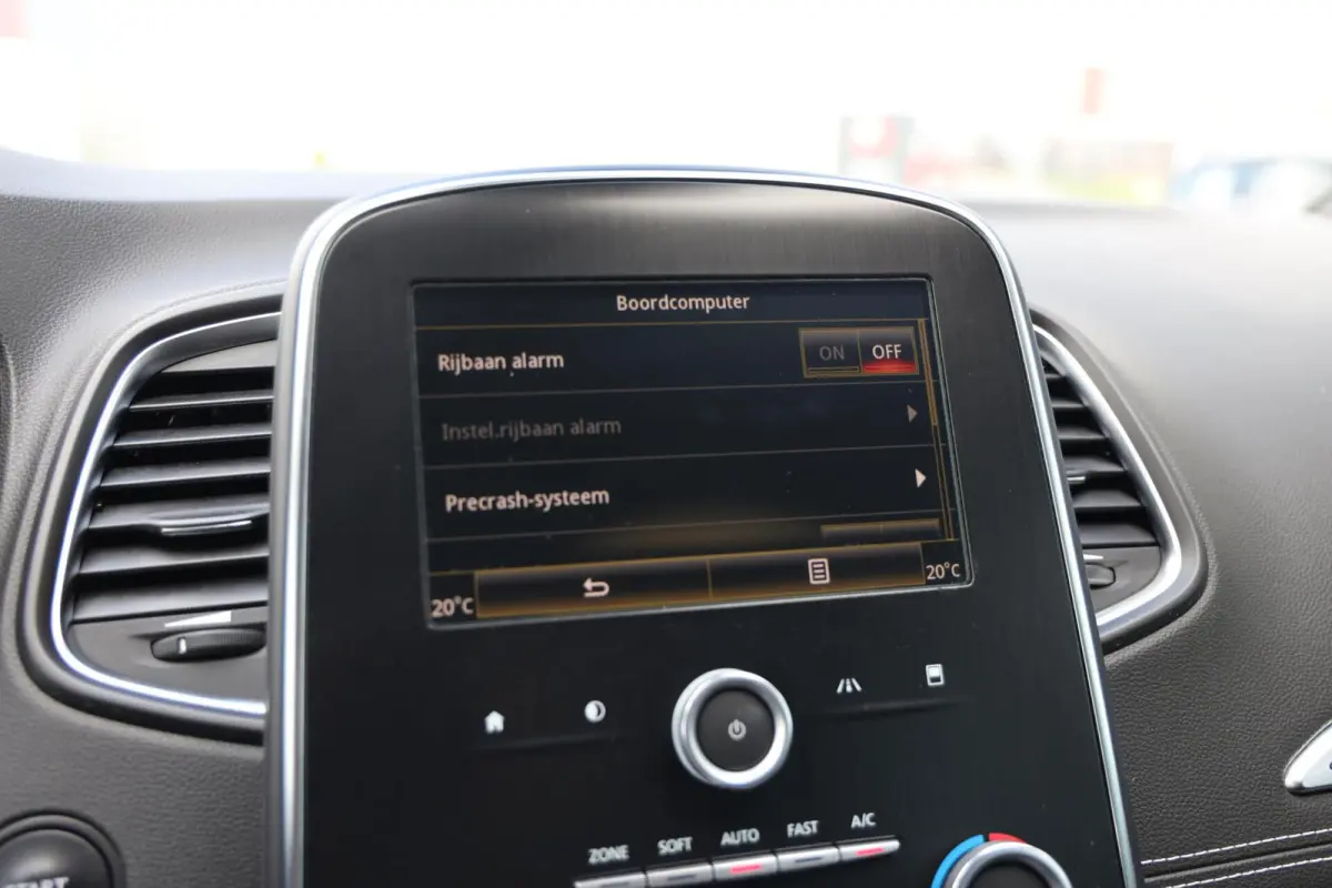 1.5 dCi Intens|Automaat|Camera|Navi|Cruise control|
