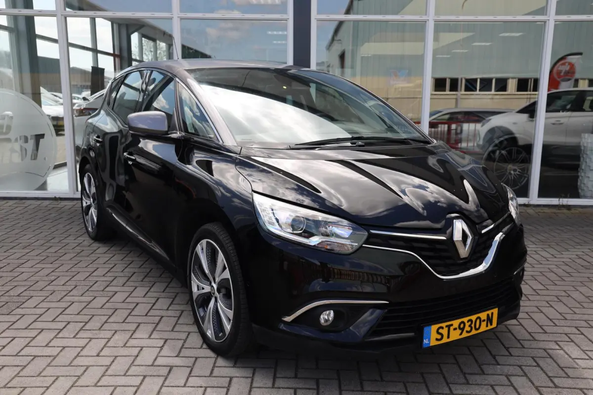 1.5 dCi Intens|Automaat|Camera|Navi|Cruise control|