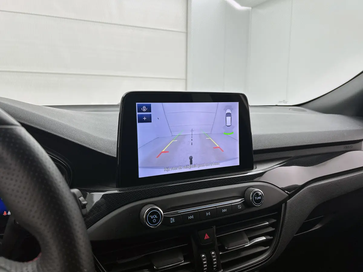 1.0 EcoBoost Hybrid ST Line X Business (TREKHAAK, B&O, STOEL-/STUURVERWARMING, TREKHAAK, ADAPTIVE CRUISE, CAMERA)