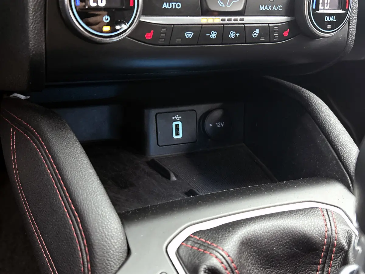 1.0 EcoBoost Hybrid ST Line X Business (TREKHAAK, B&O, STOEL-/STUURVERWARMING, TREKHAAK, ADAPTIVE CRUISE, CAMERA)