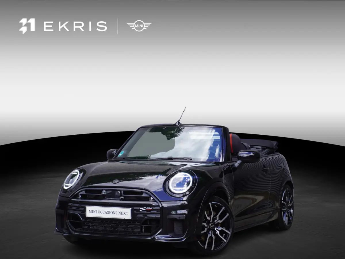 S John Cooper Works Uitvoering | Pakket XL | Stuurwielrand verwarmd | Elektrisch verwarmde voorstoelen | HIFI System Harman Kardon | Driving Assistant Plus