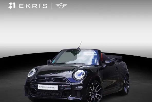 S John Cooper Works Uitvoering | Pakket XL | Stuurwielrand verwarmd | Elektrisch verwarmde voorstoelen | HIFI System Harman Kardon | Driving Assistant Plus