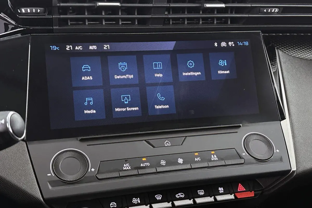 1.2 Hybrid 136 e-DCS6 Active Pack Business