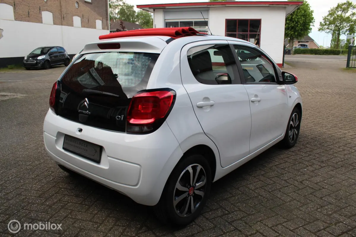 1.0-12V 5-DEURS *AUTOMAAT* E-VTi *Airscape-Shine* *CABRIO/OPEN DAK!* *LEDVERLICHTING* *AIRCONDITIONING* *BLUETOOTH TEL.CARKIT&MEDIA INTERFACE/STREAMING* *LEDER-/MULTIFUNC.SPORTSTUUR* BOORDCO