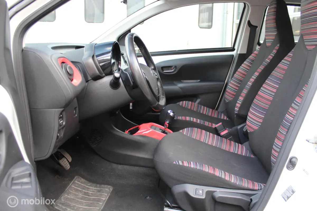 1.0-12V 5-DEURS *AUTOMAAT* E-VTi *Airscape-Shine* *CABRIO/OPEN DAK!* *LEDVERLICHTING* *AIRCONDITIONING* *BLUETOOTH TEL.CARKIT&MEDIA INTERFACE/STREAMING* *LEDER-/MULTIFUNC.SPORTSTUUR* BOORDCO