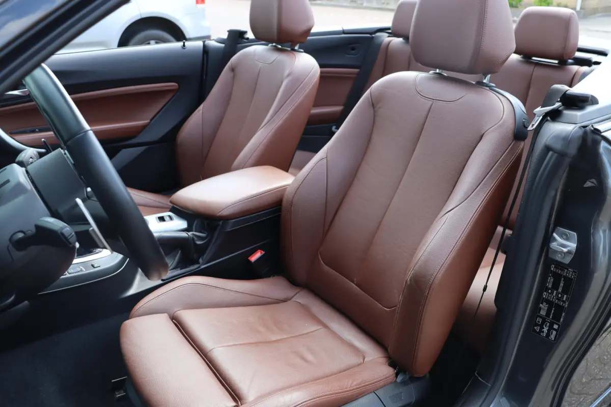 M235i xDrive Centennial High Executive, Cruise Control, Airco, Apple Carplay, Camera, Navigatie, Prijs Is Rijklaar Inclusief 6 Maanden Garantie