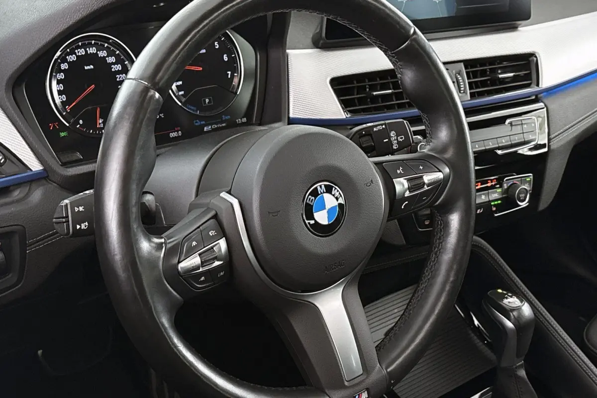 xDrive25e M Sport Panoramadak Head-Up HiFi Keyless Memory