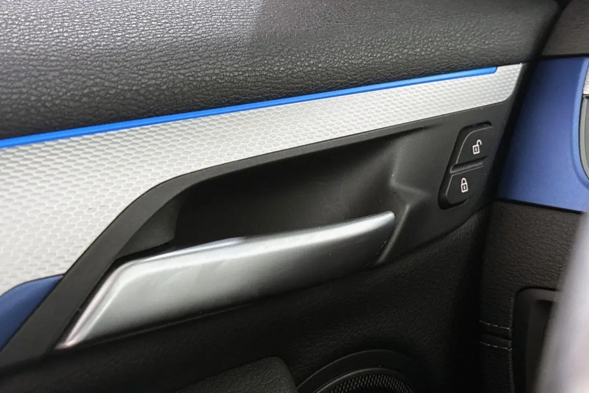xDrive25e M Sport Panoramadak Head-Up HiFi Keyless Memory