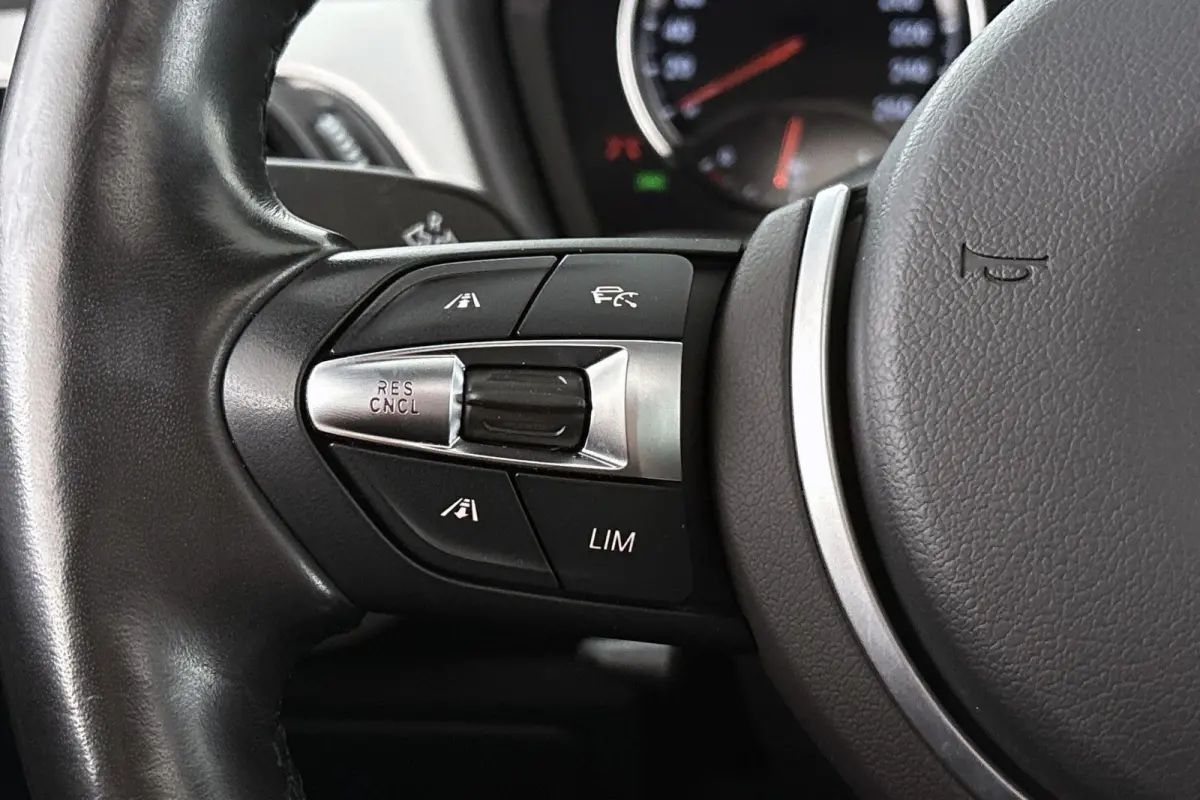 xDrive25e M Sport Panoramadak Head-Up HiFi Keyless Memory