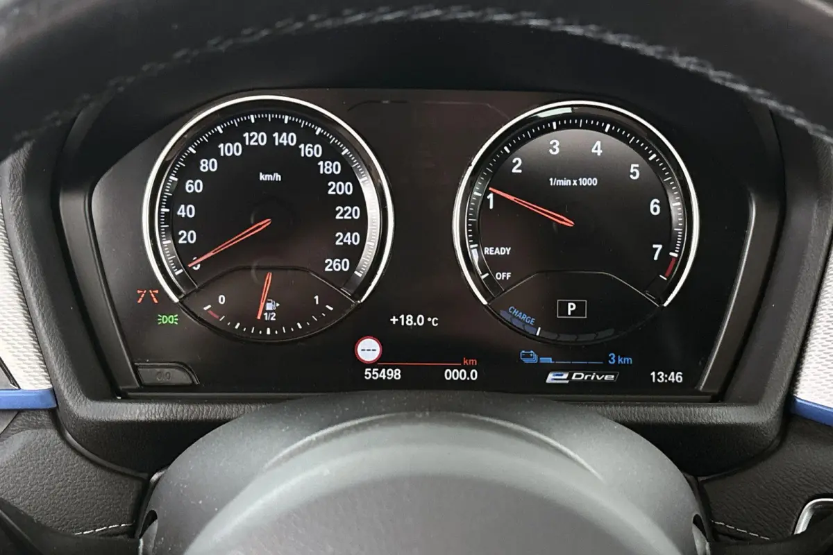 xDrive25e M Sport Panoramadak Head-Up HiFi Keyless Memory