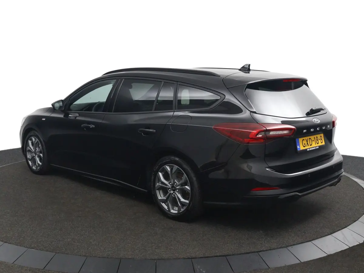 1.0 EcoBoost Hybrid ST Line | Automaat | Groot Navigatie | Winterpack | CarPlay/Android Auto | LED | DAB