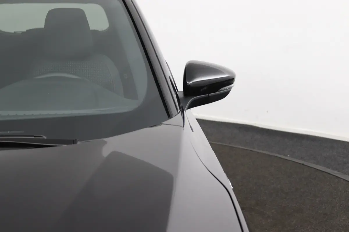 1.0 EcoBoost Hybrid ST Line | Automaat | Groot Navigatie | Winterpack | CarPlay/Android Auto | LED | DAB