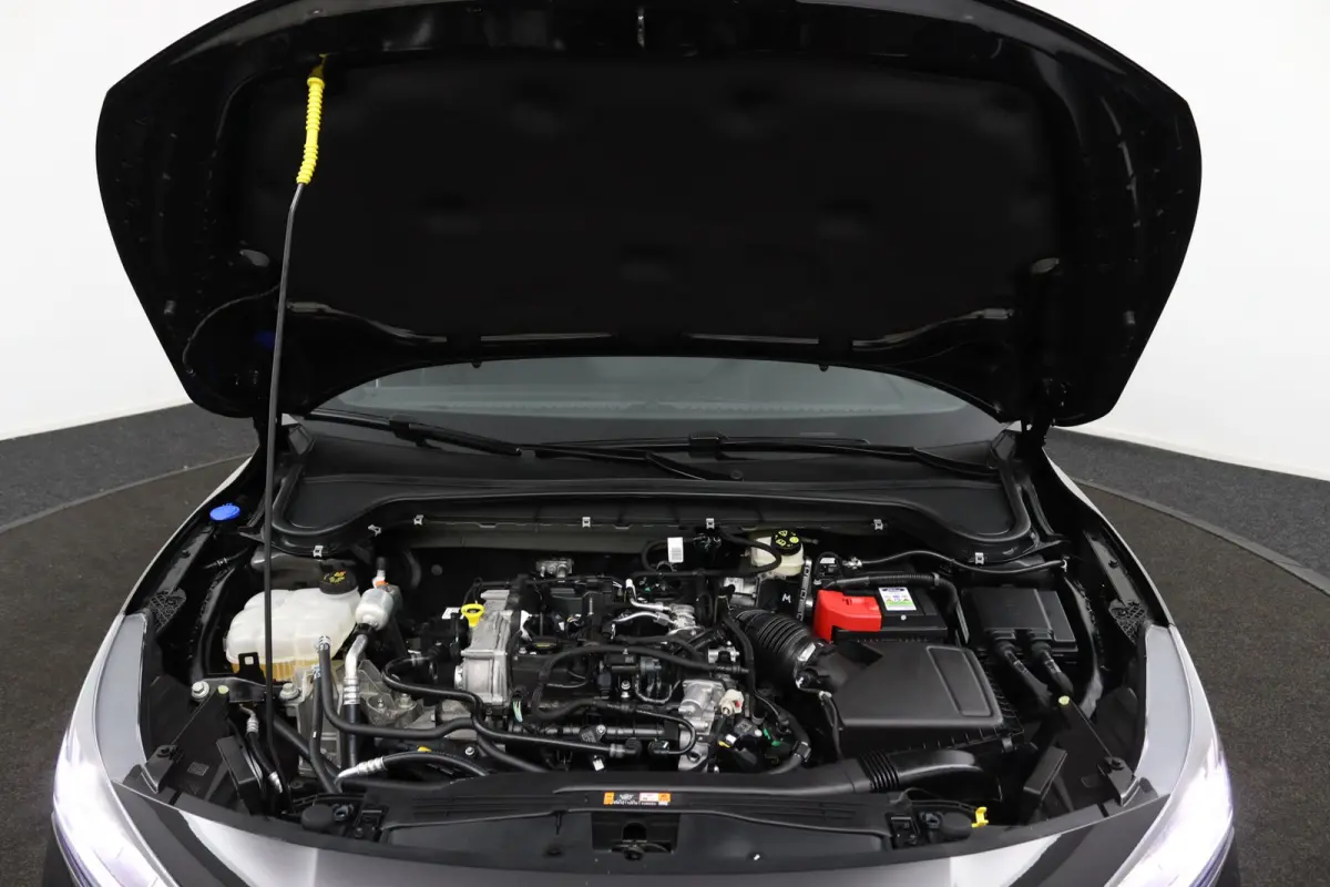 1.0 EcoBoost Hybrid ST Line | Automaat | Groot Navigatie | Winterpack | CarPlay/Android Auto | LED | DAB