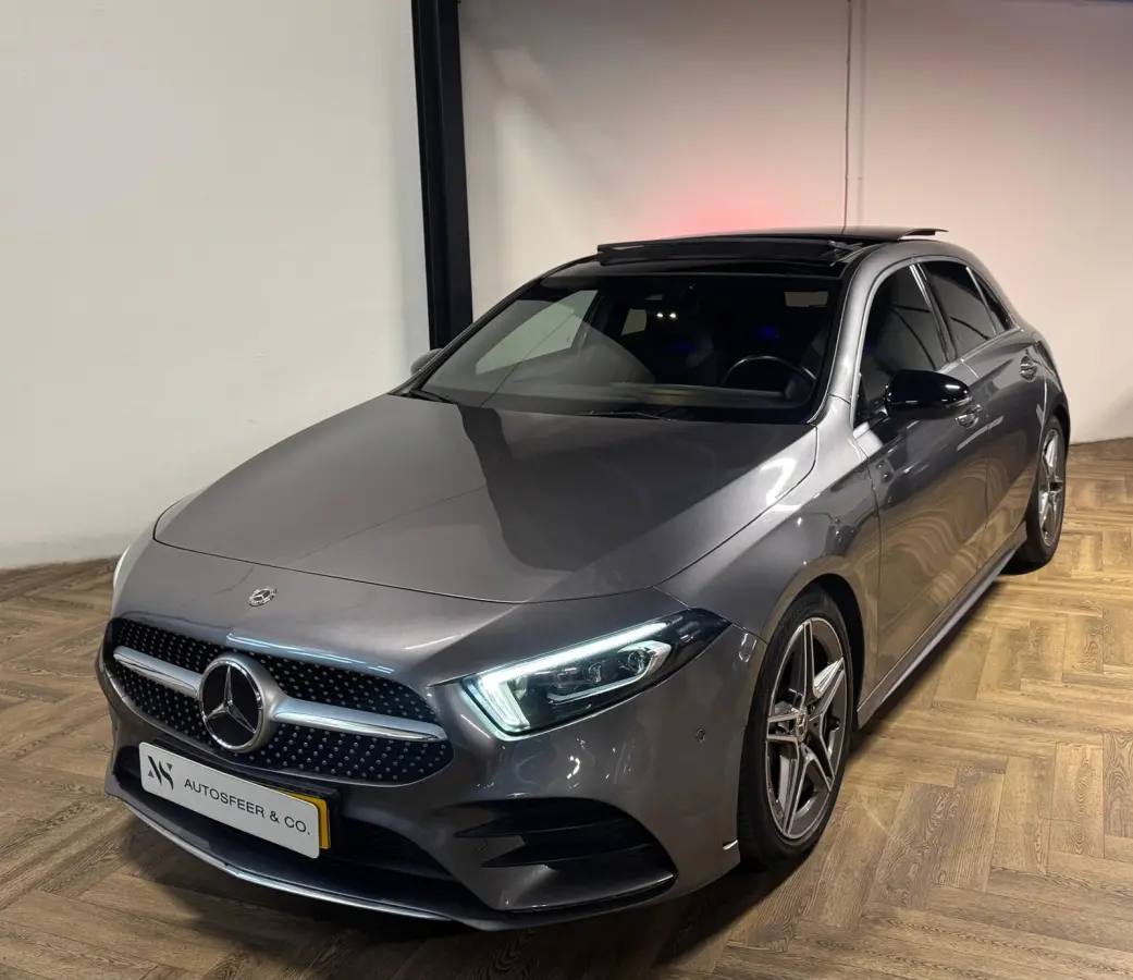 180 Premium Plus AMG PANO KEYLESS CAM