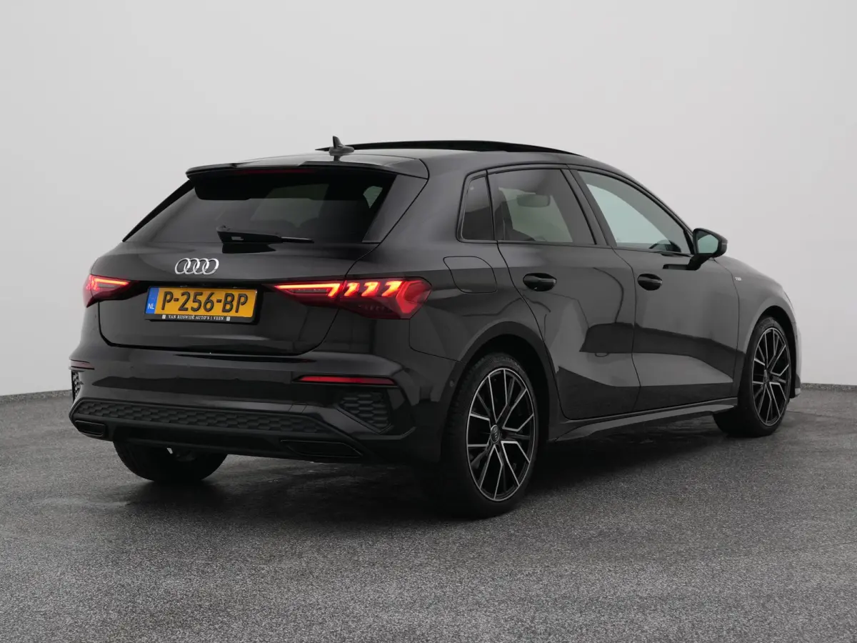30 TFSi Automaat S edition | PANO | CAMERA | SFEERVEL. | STOELVERW.