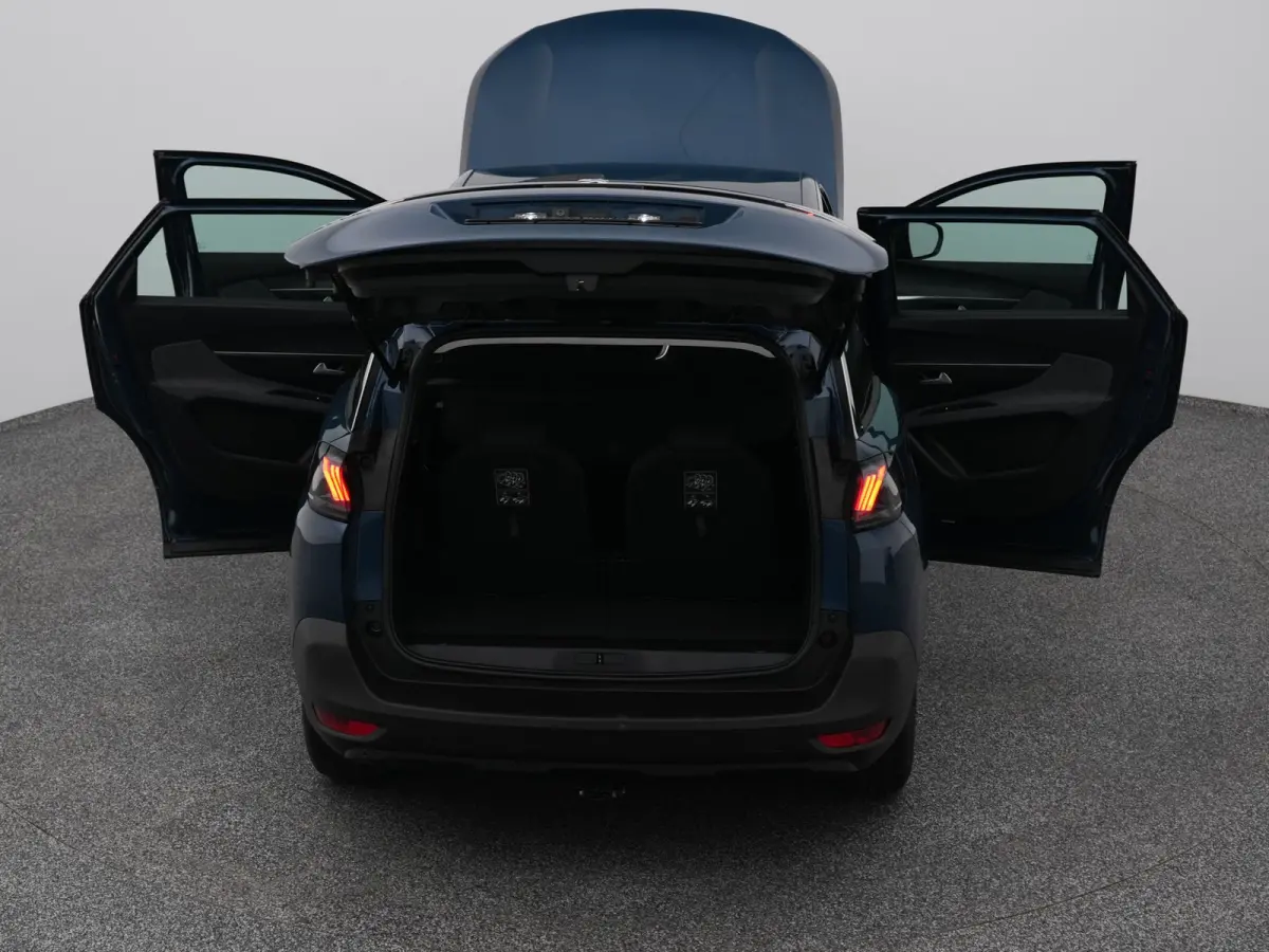 1.2 PureTech 130 PK Automaat Active 7-Pers. | CAMERA | NAVI | CARPLAY