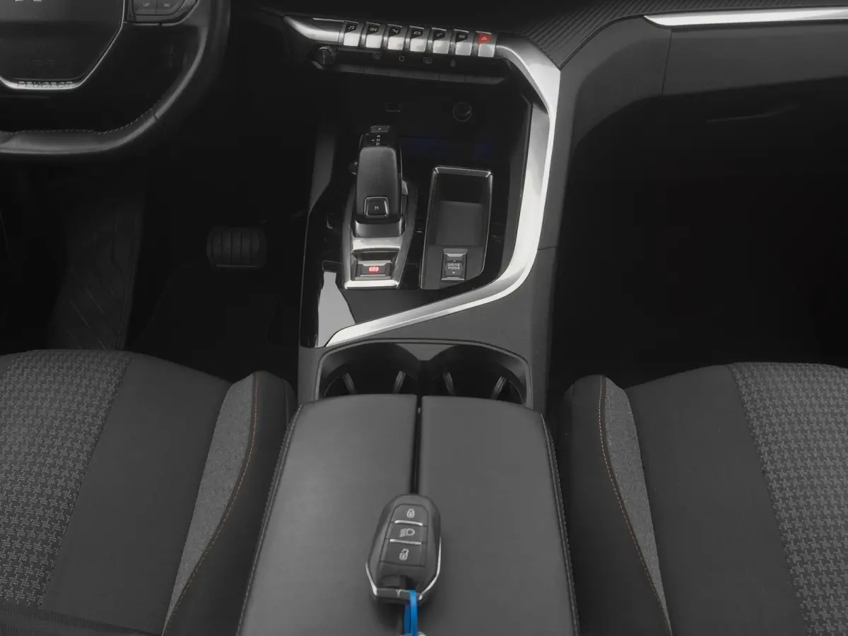 1.2 PureTech 130 PK Automaat Active 7-Pers. | CAMERA | NAVI | CARPLAY