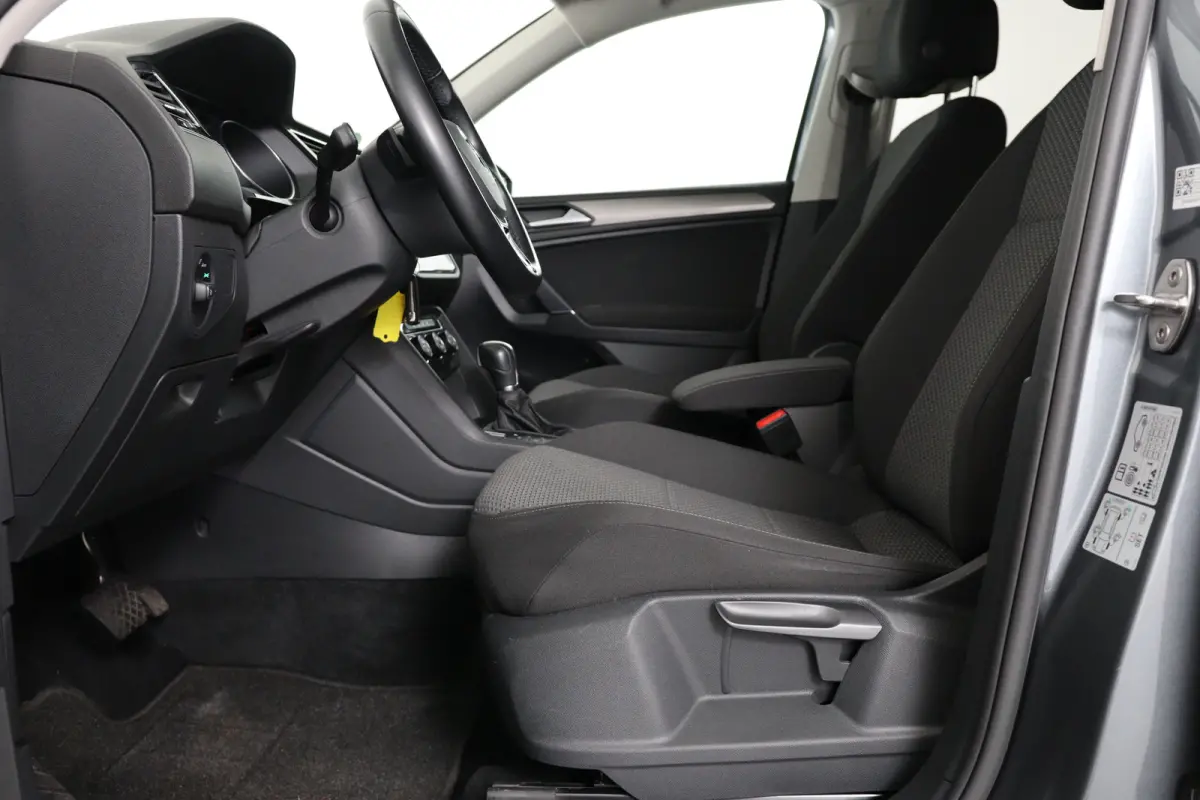 1.5 TSI Comfortline Business 7-persoons | Eerste Eigenaar | Trekhaak Elektrisch | Elektrische Kofferklep | Adaptieve Cruise Control | Navigatie | Apple Carplay & Android Auto | Climate Contr
