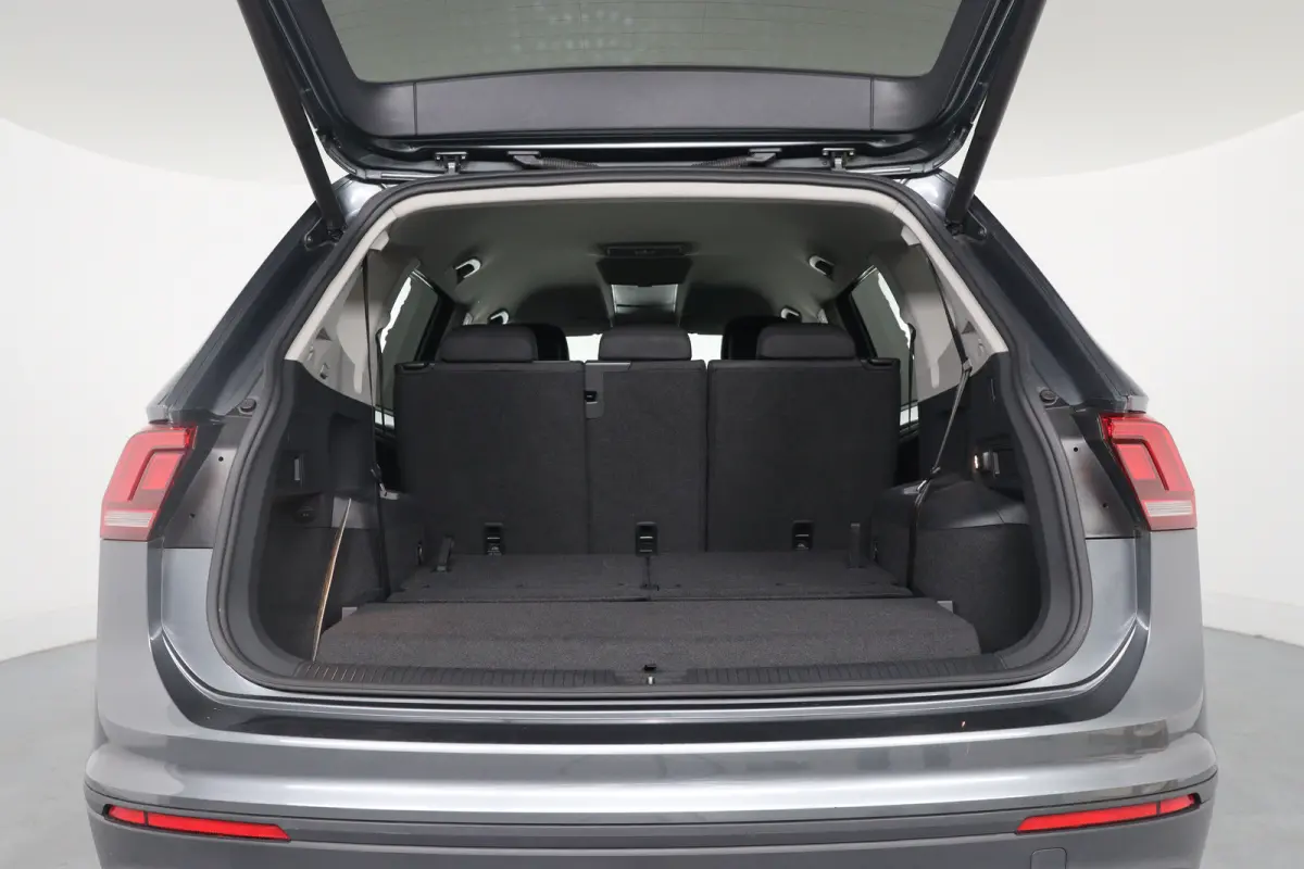 1.5 TSI Comfortline Business 7-persoons | Eerste Eigenaar | Trekhaak Elektrisch | Elektrische Kofferklep | Adaptieve Cruise Control | Navigatie | Apple Carplay & Android Auto | Climate Contr