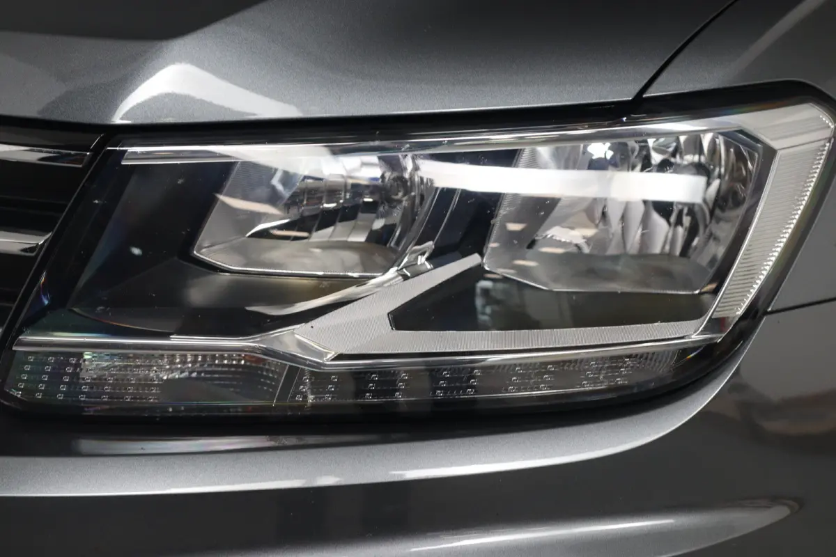 1.5 TSI Comfortline Business 7-persoons | Eerste Eigenaar | Trekhaak Elektrisch | Elektrische Kofferklep | Adaptieve Cruise Control | Navigatie | Apple Carplay & Android Auto | Climate Contr