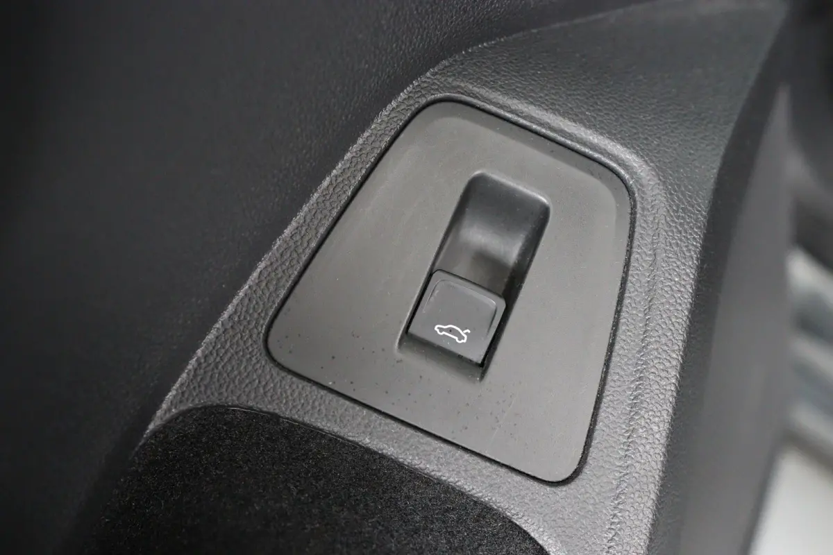 1.5 TSI Comfortline Business 7-persoons | Eerste Eigenaar | Trekhaak Elektrisch | Elektrische Kofferklep | Adaptieve Cruise Control | Navigatie | Apple Carplay & Android Auto | Climate Contr
