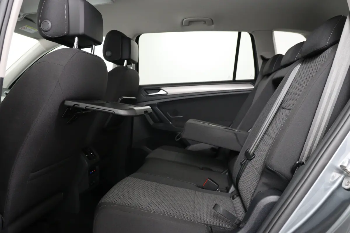 1.5 TSI Comfortline Business 7-persoons | Eerste Eigenaar | Trekhaak Elektrisch | Elektrische Kofferklep | Adaptieve Cruise Control | Navigatie | Apple Carplay & Android Auto | Climate Contr