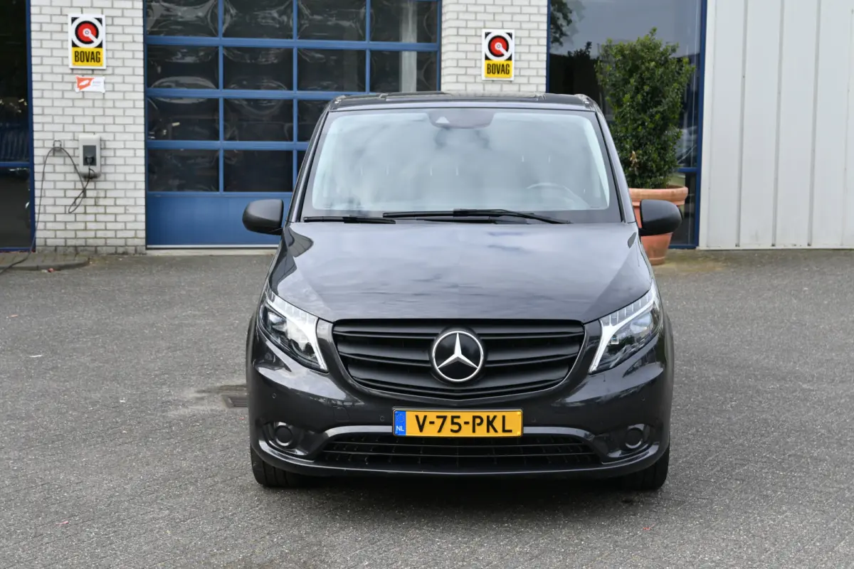 116 CDI Lang L2 LED, Distronic, Navigatie met camera