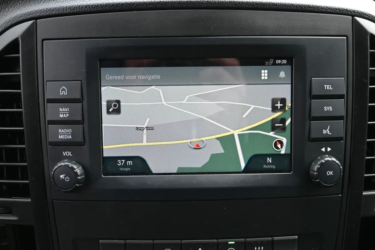 116 CDI Lang L2 LED, Distronic, Navigatie met camera