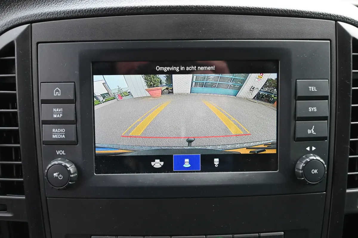 116 CDI Lang L2 LED, Distronic, Navigatie met camera