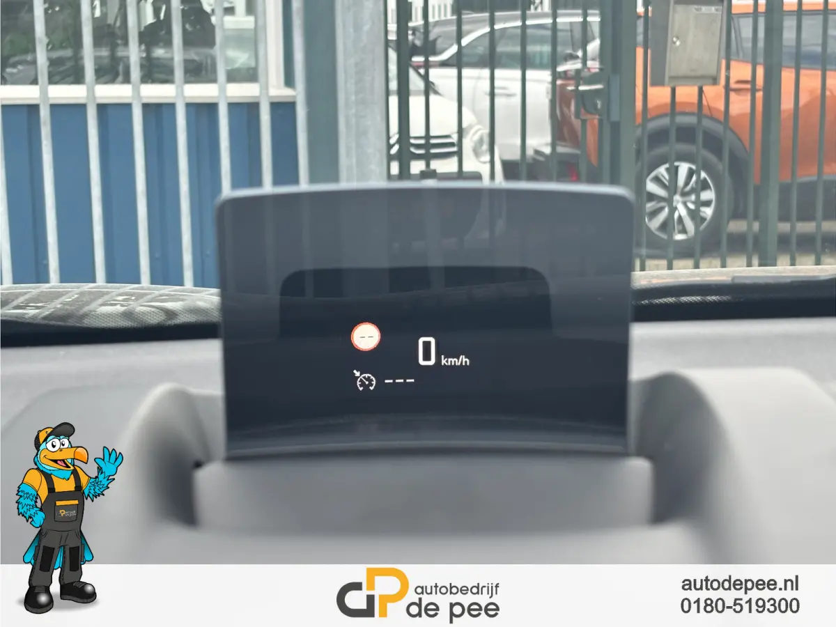 1.2 PureTech S&S Shine GARANTIE/NW.DISTRI/CARPLAY/CLIMA/CRUISE/TREKHAAK/CAMERA/V+A.SENSOREN/LICHTMETAAL rijklaarprijs!