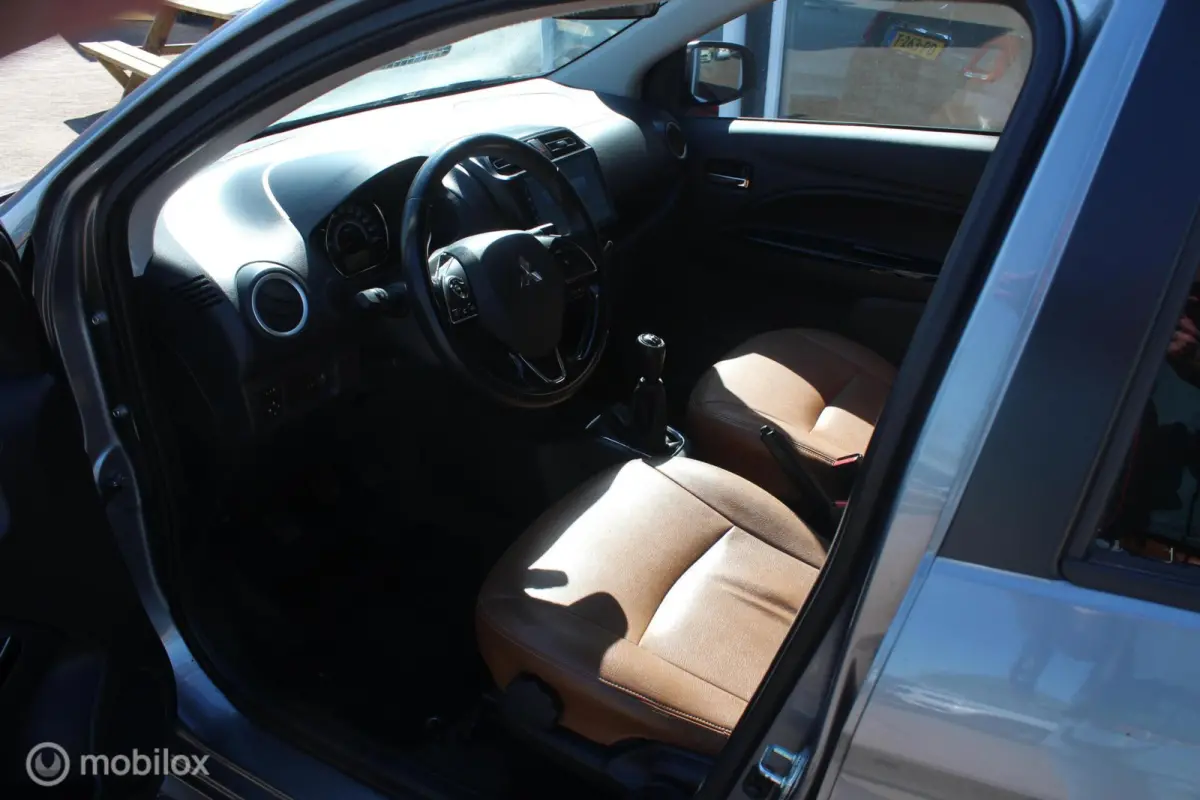 1.2 Instyle Leder/Airco/Cruise/Carplay