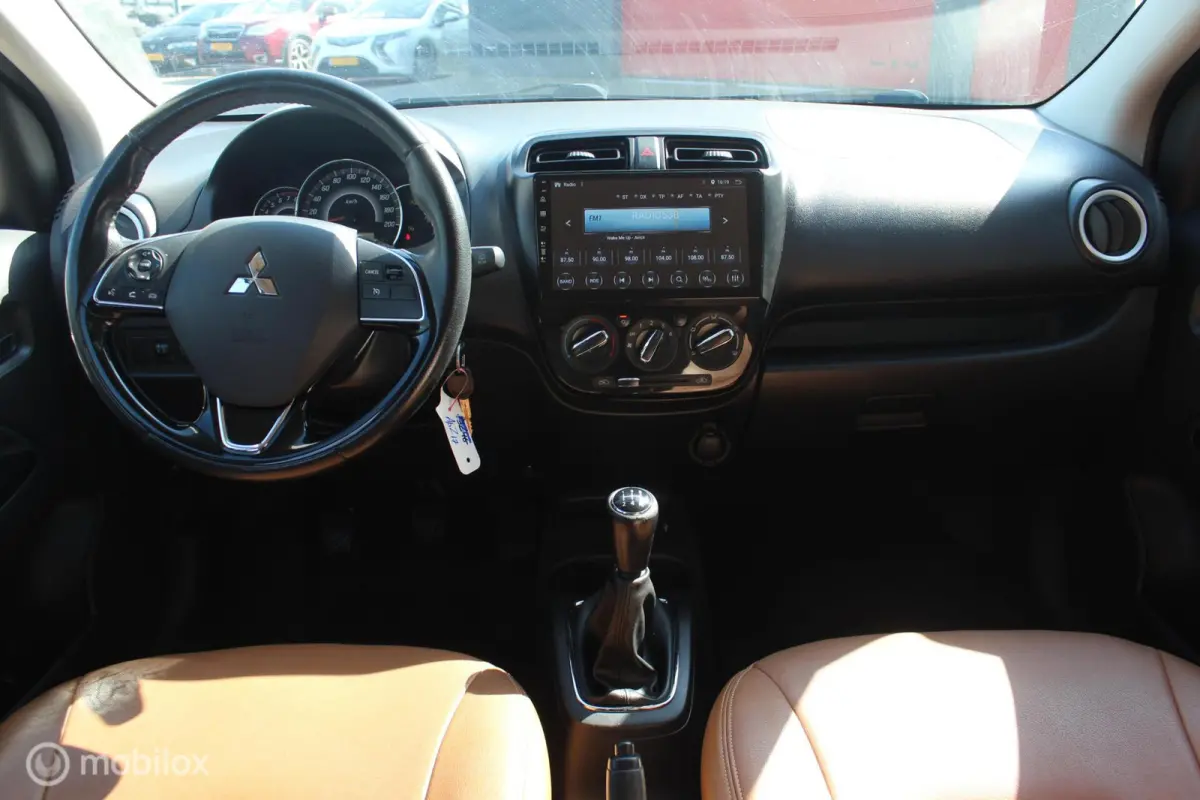1.2 Instyle Leder/Airco/Cruise/Carplay