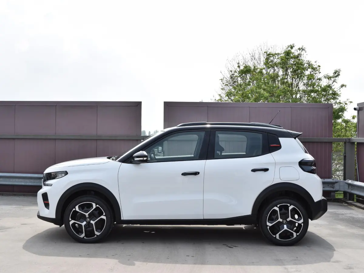1.2 Hybrid 110pk Plus | CARPLAY | AIRCO | PARKEERSENSOREN |
