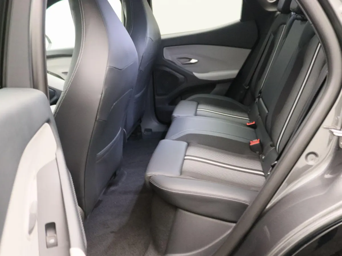 Select Extended Range RWD 77 kWh | UIT VOORRAAD LEVERBAAR | €3500 korting | warmtepomp | B&O |